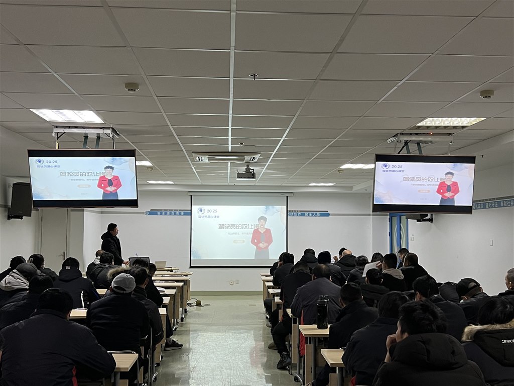 d0ef653c94964b4a909d82275134039c.jpg d0ef653c94964b4a909d82275134039c.jpg