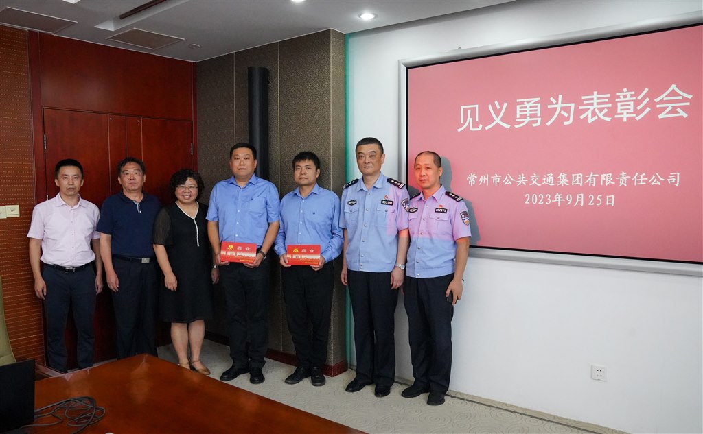 DSC06005-1.jpg DSC06005-1.jpg