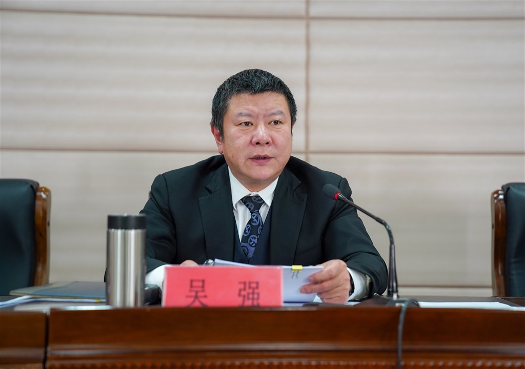 DSC09802-1.jpg DSC09802-1.jpg