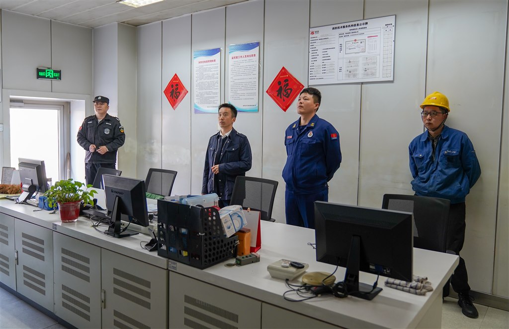 DSC02026-1.jpg DSC02026-1.jpg