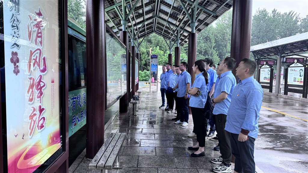 IMG_0504.JPG IMG_0504.JPG