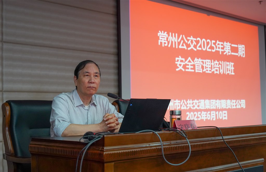 DSC02189-1.jpg DSC02189-1.jpg