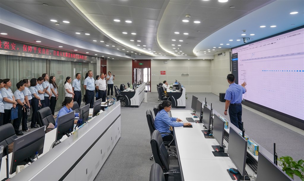 DSC03166-1.jpg DSC03166-1.jpg